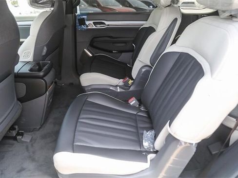 New 2026 Kia EV9 GT-Line image 18