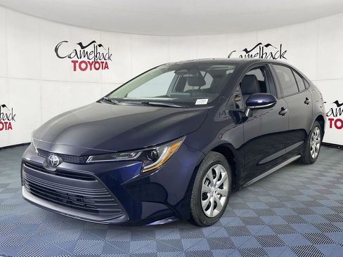 New 2026 Toyota Corolla LE FWD image 2