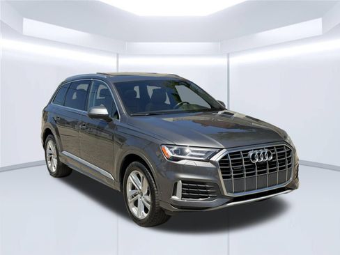 Used 2021 Audi Q7 2.0T Premium Plus AWD/4WD image 3