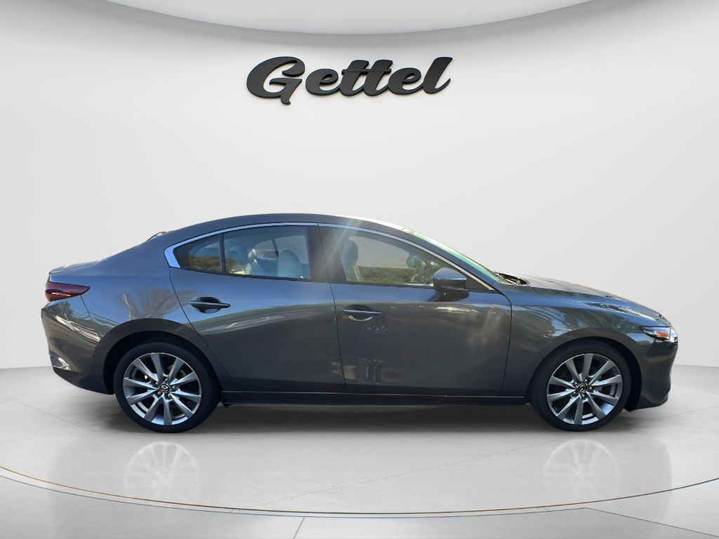 Used 2023 MAZDA MAZDA3 s FWD image 4