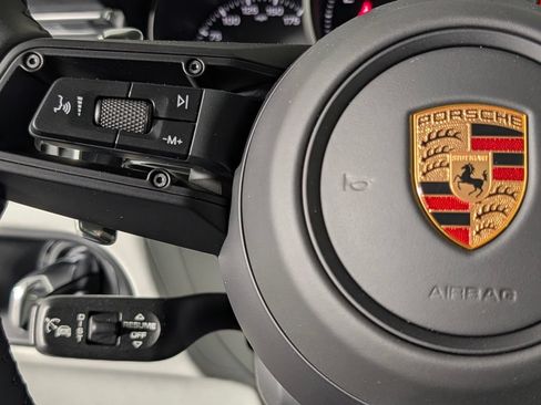 New 2026 Porsche Macan AWD/4WD image 34