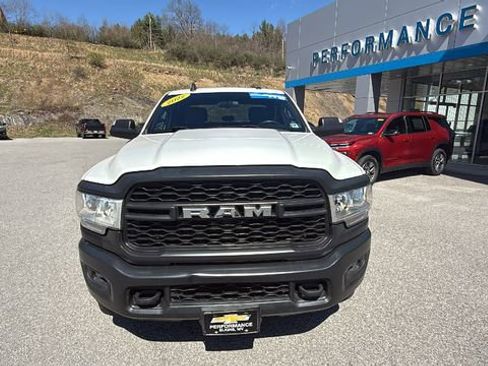 Used 2022 RAM 2500 Tradesman AWD/4WD image 9