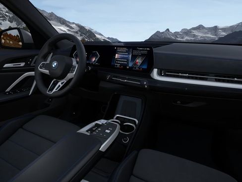 New 2026 BMW X1 xDrive28i w/ Technology Package image 14