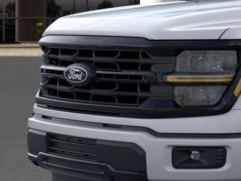New 2026 Ford F150 XLT w/ XLT Black Appearance Package RWD image 17