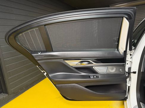 Used 2017 BMW ALPINA B7 xDrive ALPINA B7 xDrive Sedan 4D image 20