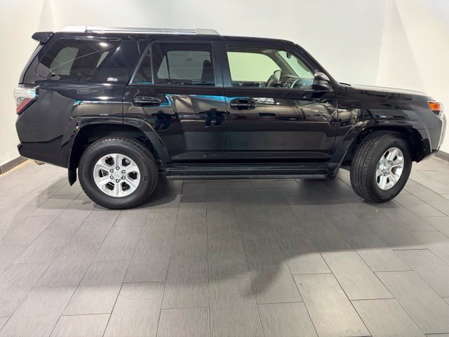 Used 2018 Toyota 4Runner SR5 RWD image 6