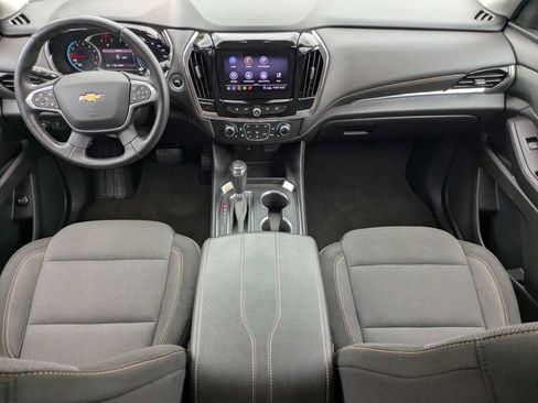 Used 2020 Chevrolet Traverse LT FWD image 16