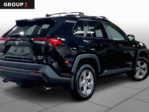 Used 2023 Toyota RAV4 XLE image 12