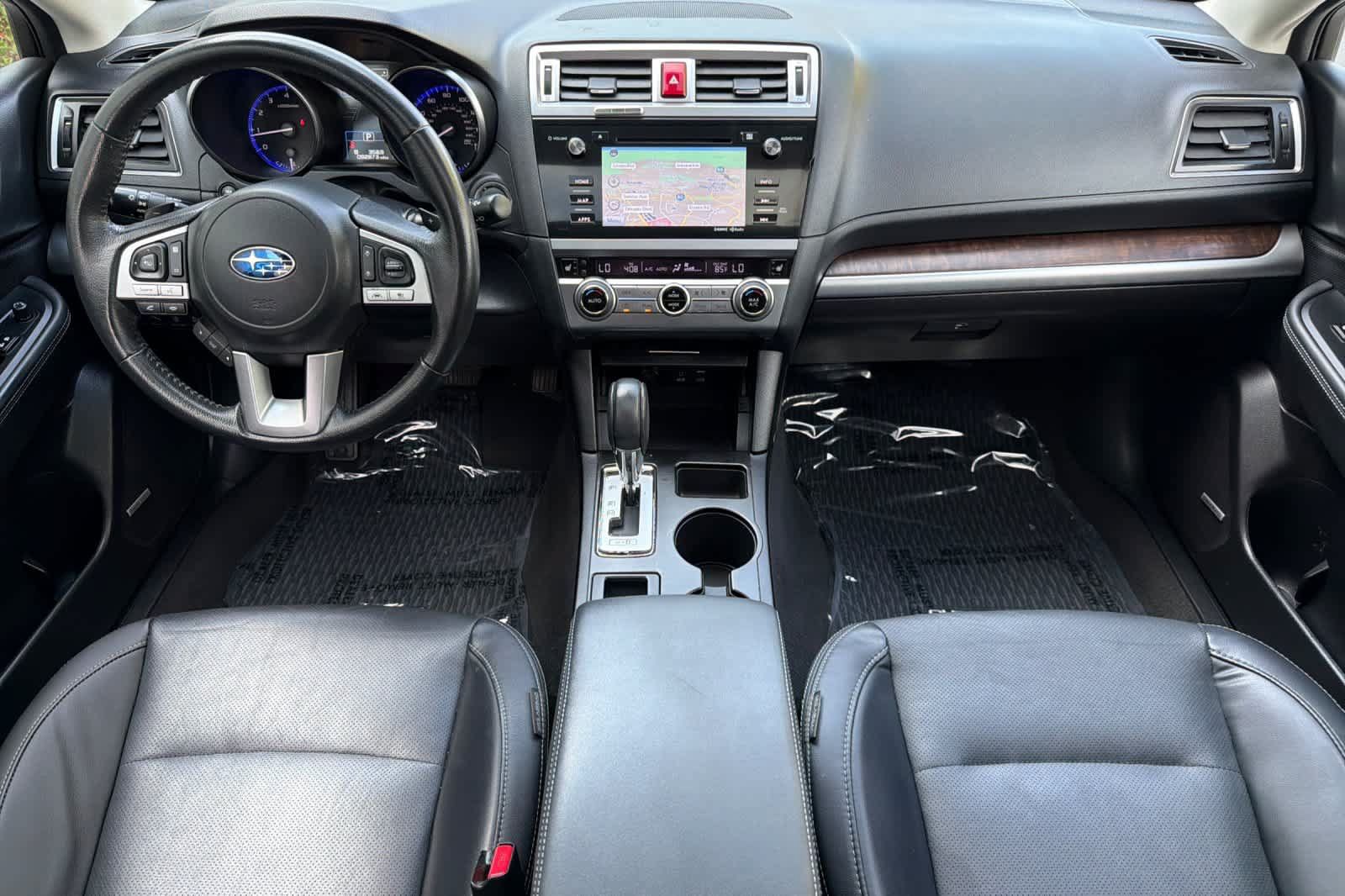Used 2017 Subaru Outback 3.6R Limited AWD/4WD image 3
