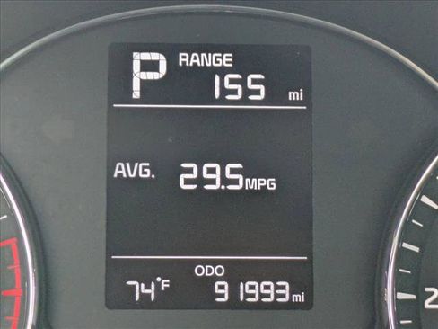 Used 2017 Kia Forte LX image 9