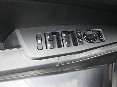 Used 2026 Kia Sportage LX FWD image 12