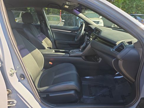 Used 2021 Honda Civic Sport image 11