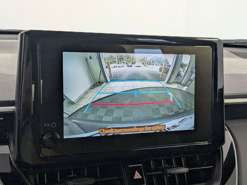 Used 2024 Toyota Corolla Cross AWD Hybrid image 20