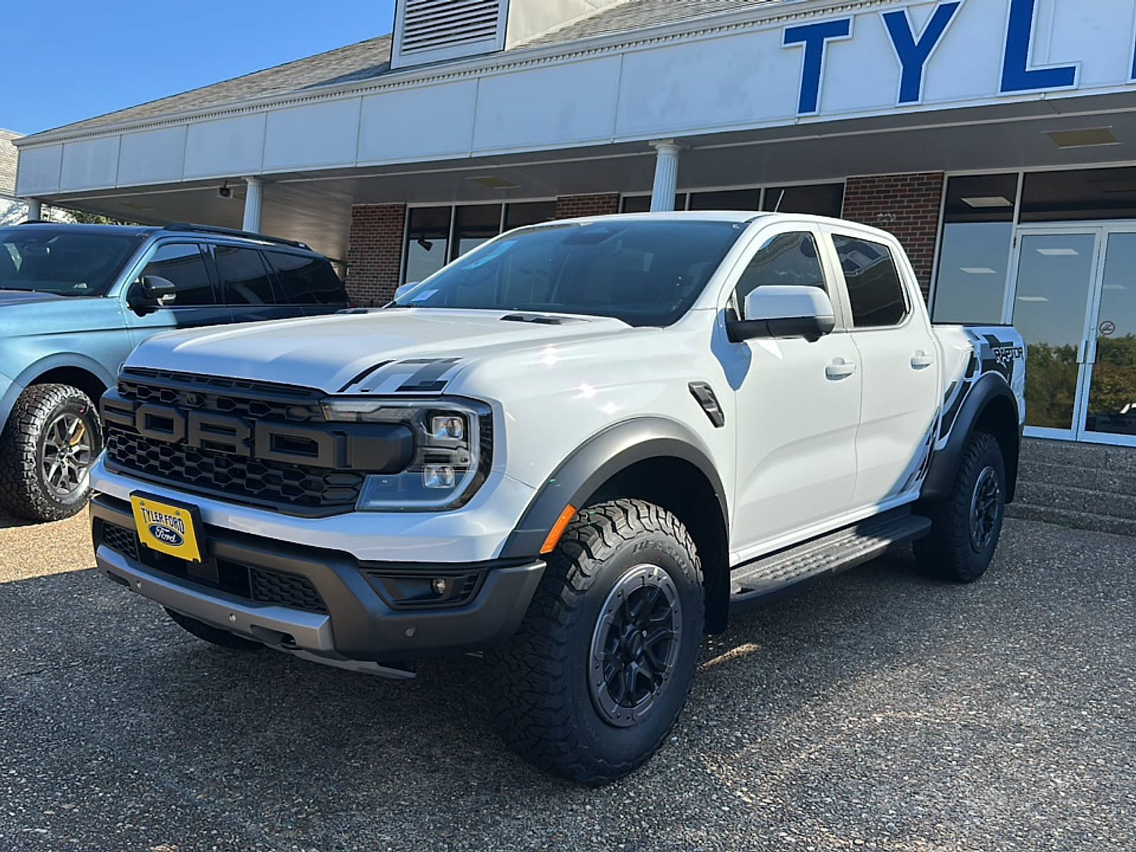 New 2026 Ford Ranger Raptor AWD/4WD image 1