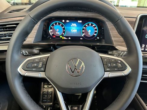 New 2026 Volkswagen Atlas SEL Premium R-Line AWD/4WD image 24