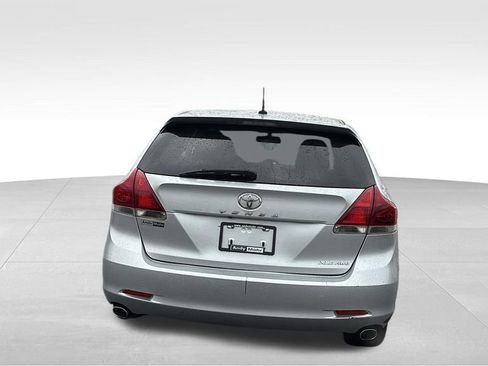 Used 2013 Toyota Venza XLE image 6