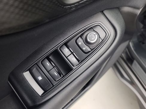 Used 2025 Subaru Outback Premium AWD/4WD image 22