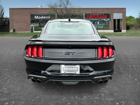 Used 2021 Ford Mustang GT Premium w/ Equipment Group 401A RWD image 3