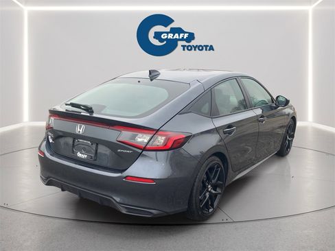 Used 2025 Honda Civic Sport image 16