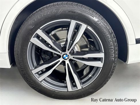 Used 2026 BMW X7 xDrive40i w/ Executive Package image 34