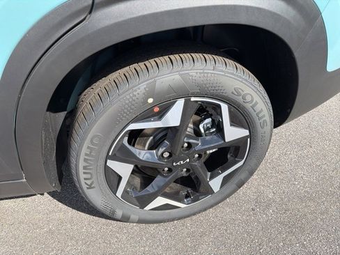 New 2026 Kia Seltos EX image 6