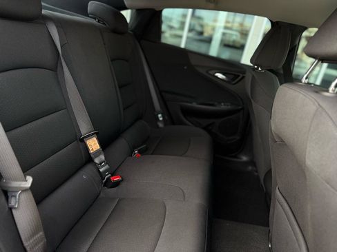 Used 2024 Chevrolet Malibu LS image 15