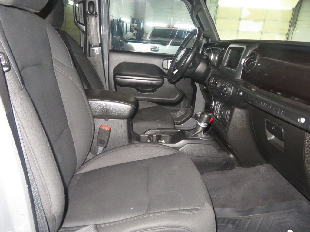 Used 2019 Jeep Wrangler Unlimited Sport AWD/4WD image 30