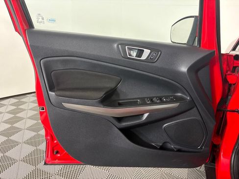 Used 2019 Ford EcoSport SE w/ SE Convenience Package AWD/4WD image 16