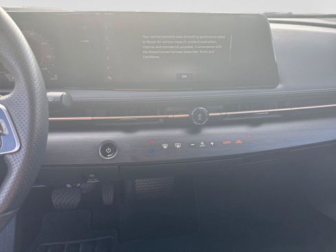 Used 2023 Nissan Ariya FWD image 18