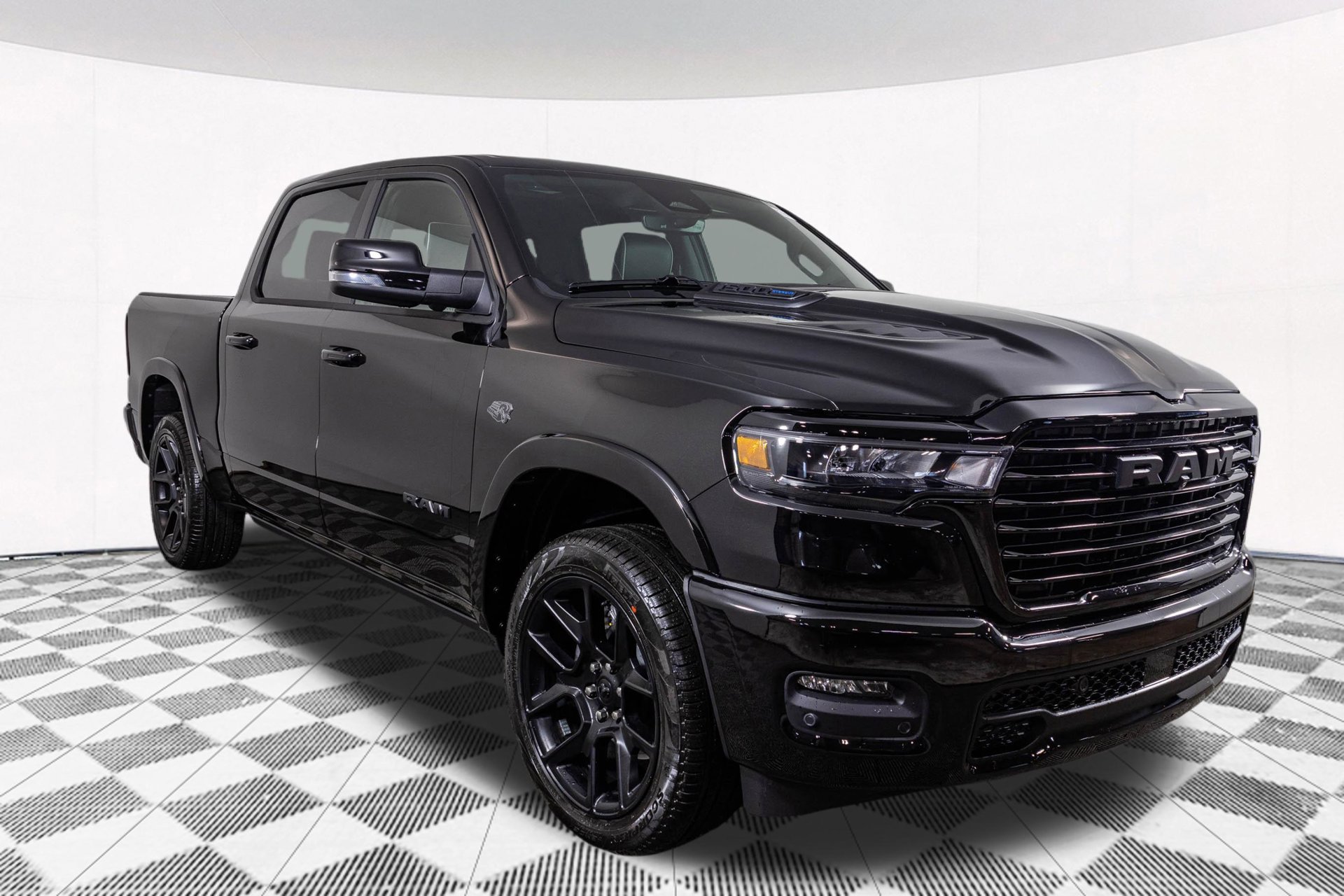 New 2027 RAM 1500 Laramie AWD/4WD image 17