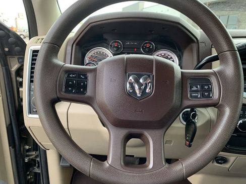 Used 2013 RAM 1500 Classic SLT w/ Premium Display Pkg image 17