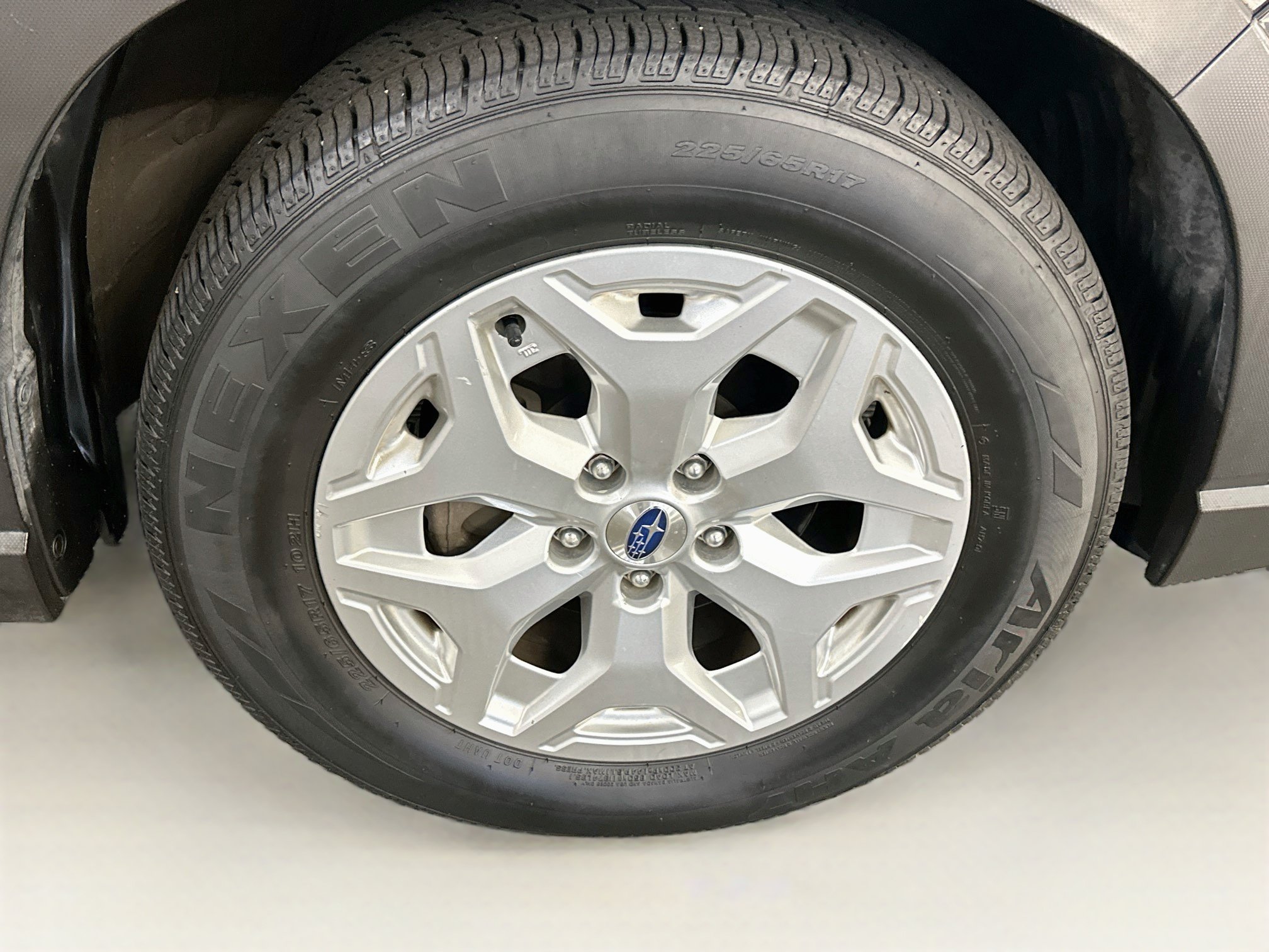 Used 2020 Subaru Forester w/ Alloy Wheel Package AWD/4WD image 11