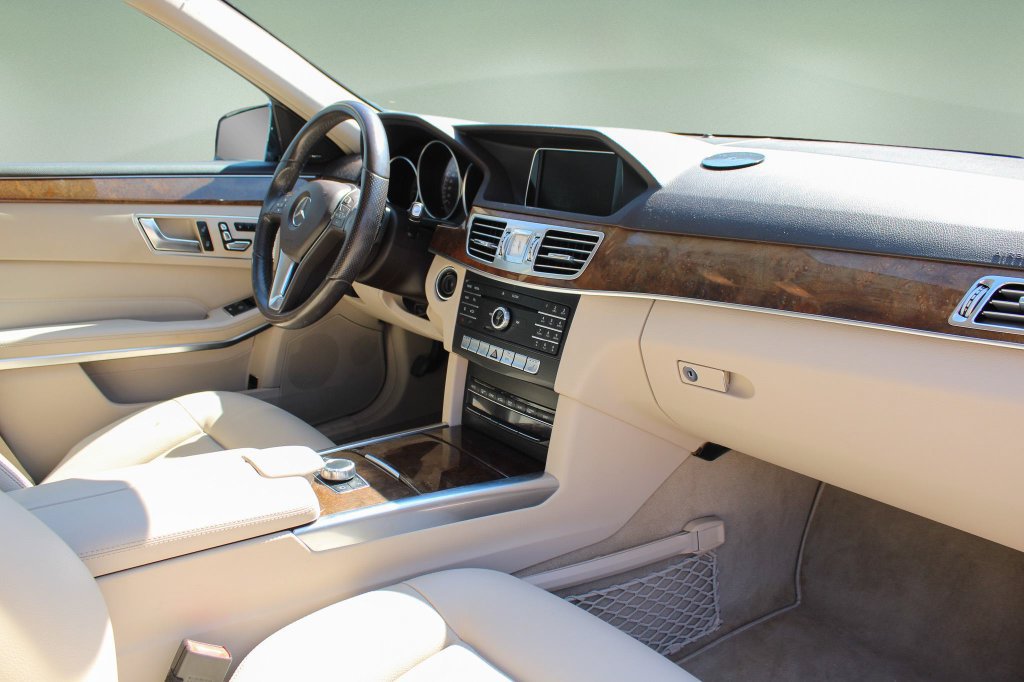 Used 2016 Mercedes-Benz E 350 4MATIC Wagon image 22