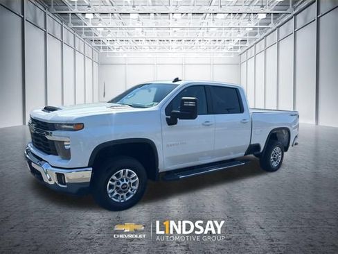 Used 2025 Chevrolet Silverado 2500 LT w/ Convenience Package AWD/4WD image 23