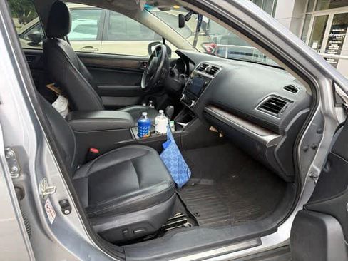 Used 2018 Subaru Outback 2.5i Limited AWD/4WD image 20