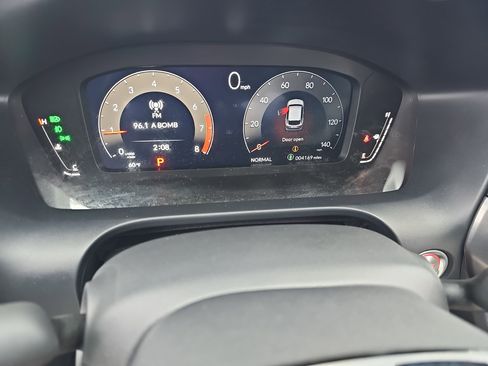 Used 2025 Acura ADX A-Spec image 19