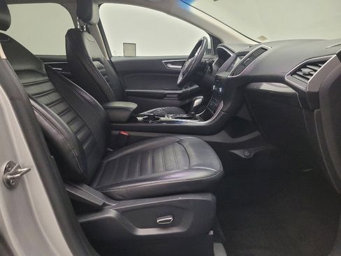 Used 2017 Ford Edge SEL w/ Equipment Group 201A image 21