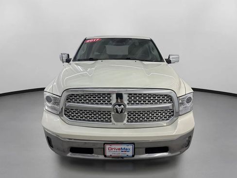 Used 2017 RAM 1500 Laramie w/ Convenience Group AWD/4WD image 2