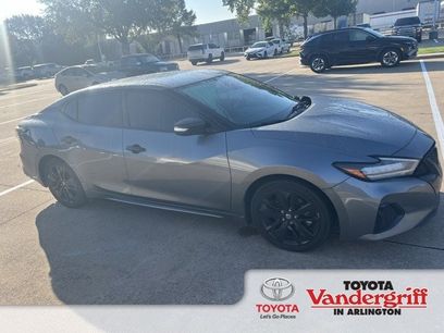 Used 2022 Nissan Maxima SV w/ Floor Mat Group