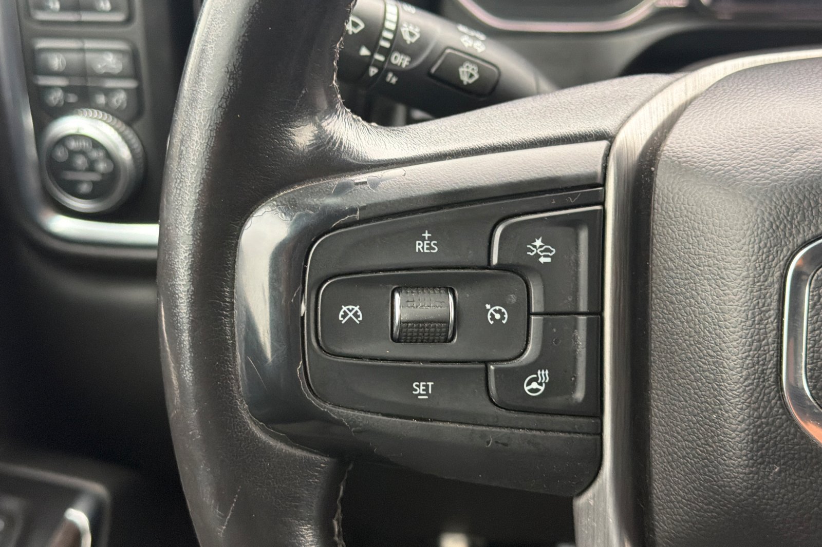 Used 2021 GMC Sierra 1500 Denali w/ Denali Ultimate Package AWD/4WD image 29