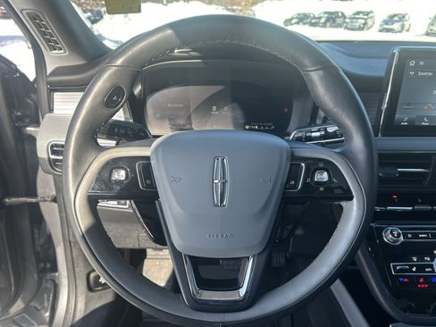 Used 2021 Lincoln Corsair Reserve w/ Equipment Group 201A image 14