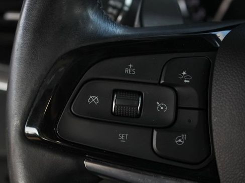 Used 2022 Buick Enclave Premium w/ LPO, Touring Package image 13