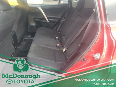 Used 2017 Toyota RAV4 XLE image 12