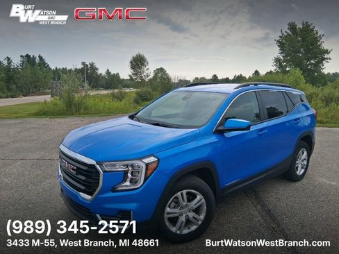 Used 2024 GMC Terrain SLE w/ Driver Convenience Package AWD/4WD image 1