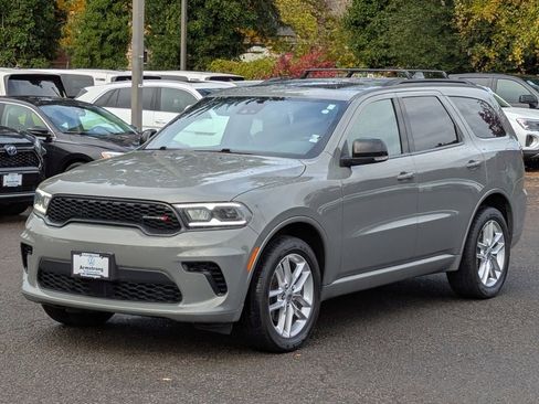 Used 2024 Dodge Durango GT image 9