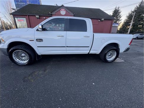 Used 2014 RAM 1500 Laramie Longhorn image 27