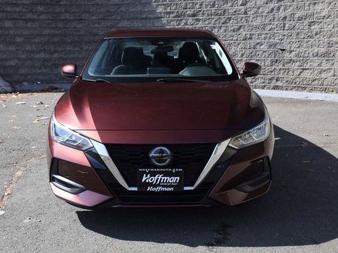 Used 2023 Nissan Sentra SV image 3