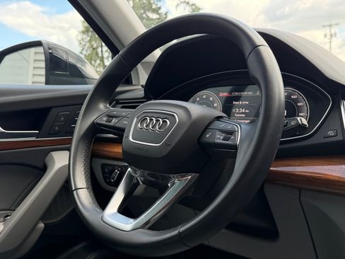 Used 2023 Audi Q5 2.0T Premium Plus w/ Premium Plus Package AWD/4WD image 20