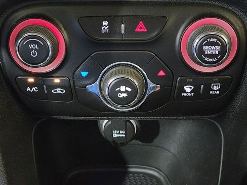 Used 2013 Dodge Dart SXT w/ SXT Special Edition Group FWD image 19