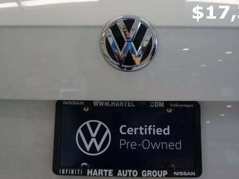 Certified 2021 Volkswagen Tiguan SE image 74